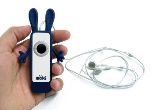 Moki é um case para seu iPod Shuffle feito pelo pessoal do Canedo Studio.