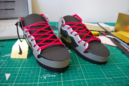 davidbrownings.com e seus nikes de papel