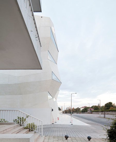 vodafone-headquarters