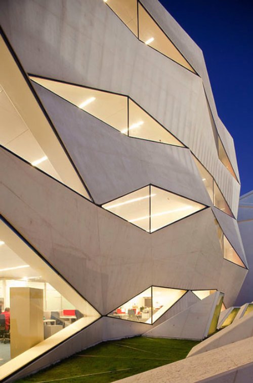 vodafone-headquarters