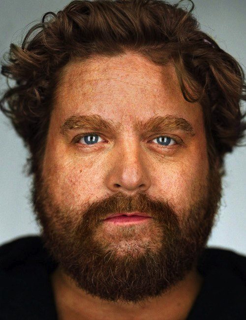 As fotos que Martin Schoeller tirou de alguns famosos são daquelas que te colocam tão perto dos seus ídolos que parece que você pode ler os olhos deles. Eu acho fenomenal.