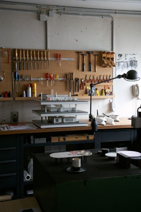 Dieter Rams é um dos grandes mestres do design e, caso você tivesse curiosidade sobre onde ele morava, esse post é para você.