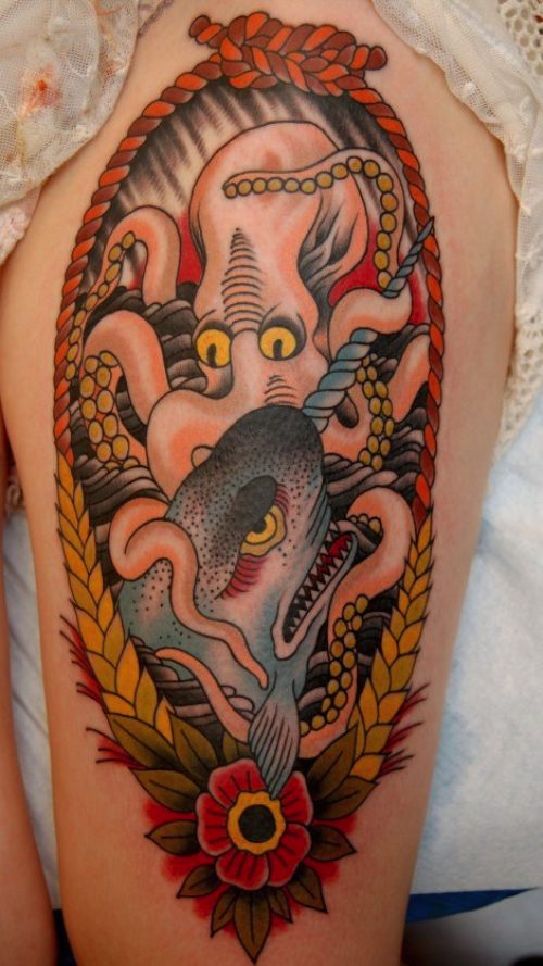 Peter Lagergren é o dono do Malmö Classic Tattoo na Suécia e suas tatuages tem um visual clássico mas sempre com um estilo mais atual.