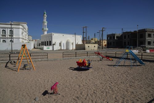 'playgrounds of the world' by manuel alvarez diestro_02