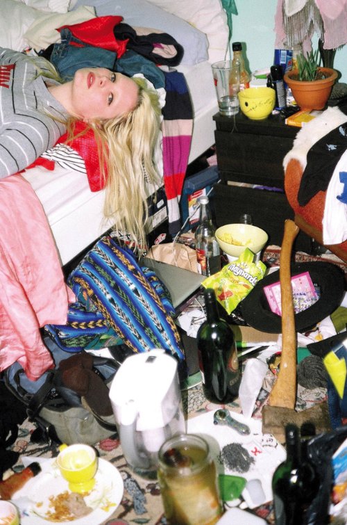 Garbage Girls_Maya Fuhr_03