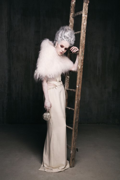 Requiem for a Queen_04