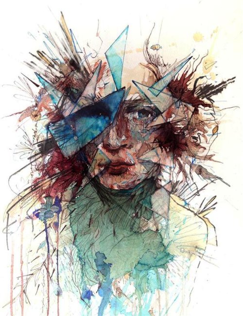 Carne Griffiths trabalha com tintas de caligrafias, grafite e alguns líquidos que você não espera ver em pinturas como vodka, chá e café. É assim que ele distorce nossa visão criando manipulações de imagens desenhadas a mão. Imagens essas que exploram a forma humana e a geometria de um jeito que combina o literal e o abstrato. 