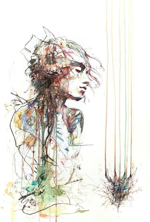 Carne Griffiths trabalha com tintas de caligrafias, grafite e alguns líquidos que você não espera ver em pinturas como vodka, chá e café. É assim que ele distorce nossa visão criando manipulações de imagens desenhadas a mão. Imagens essas que exploram a forma humana e a geometria de um jeito que combina o literal e o abstrato. 