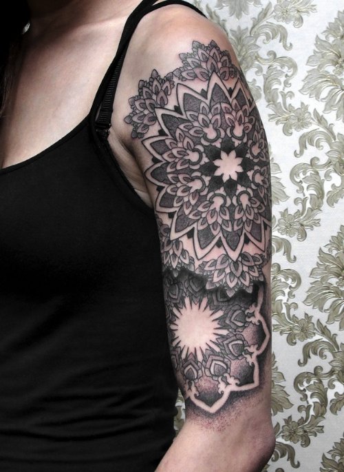 as tatuagens de Chaim Machlev