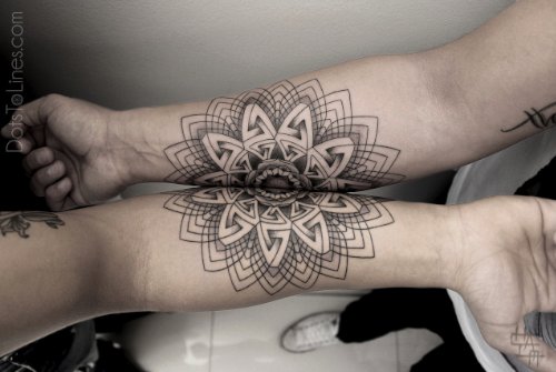 as tatuagens de Chaim Machlev