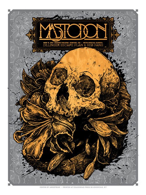 Quando passei a trabalhar produzindo posters e flyers para shows em São Paulo lá em meados de 2006, um dos designers que mais me impressionava era o Justin Kamerer. Mais conhecido como Angryblue, suas ilustrações marcaram muito meu estilo e posso dizer, sem muto receio, que copiei muito seu estilo por mais tempo do que eu precisava. Mas, é assim mesmo que funciona quando você encontra um portfolio sólido como o dele.