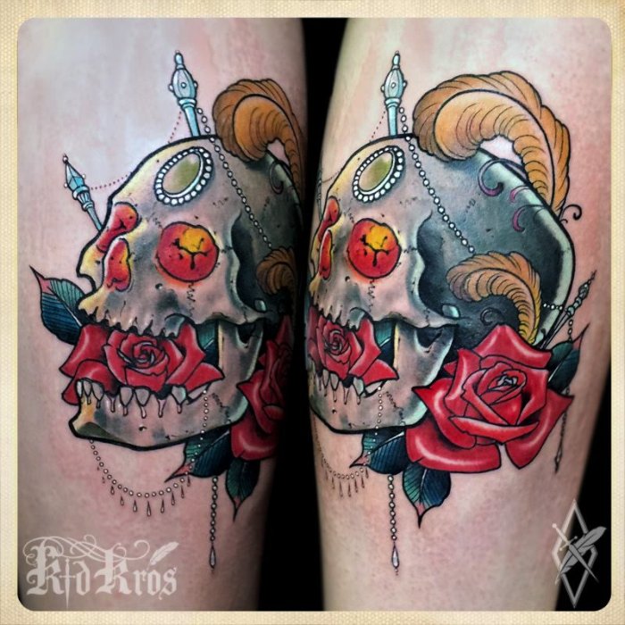Kid-Kros é um tatuador croata com um portfolio de tatuagens bem único em estilo e cores. Sua atenção para detalhes é fora do comum e o seu estilo de ilustrações está entre meus favoritos. Dêem uma olhada nas imagens abaixo e pronto.