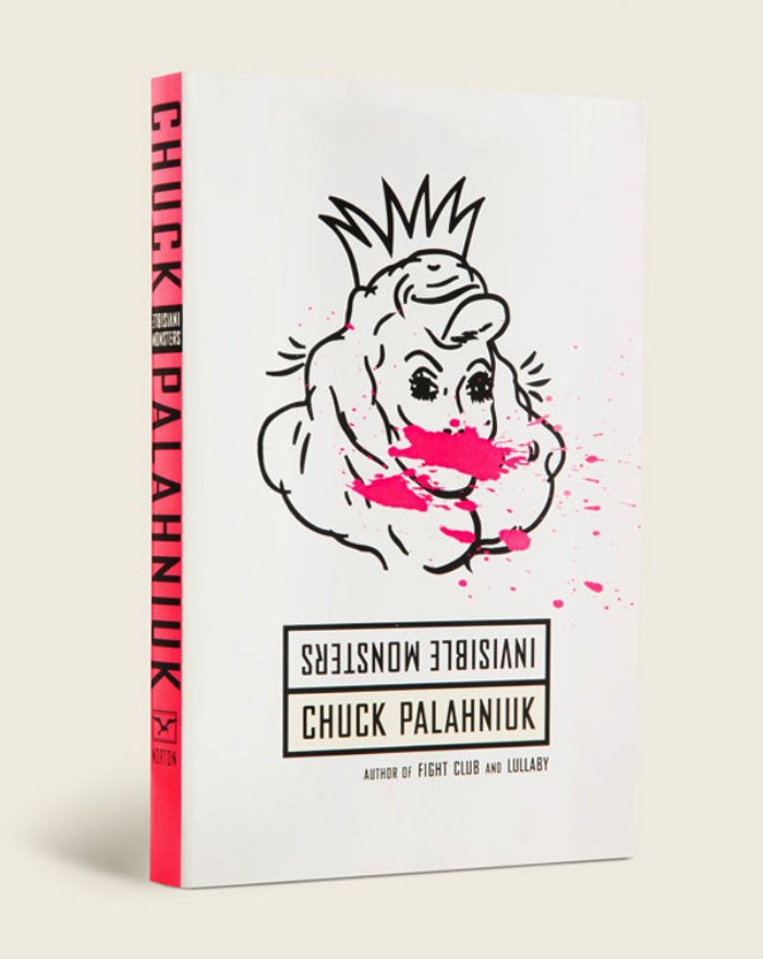 Sou fã do Chuck Palahniuk tem vários anos e tenho vários livros dele aqui em casa. Mas, não sabia que tinha o trabalho do Rodrigo Corral nas minhas prateleiras, já que ele é o responsável pelas ilustrações nas capas de todos os livros que você pode ver abaixo.