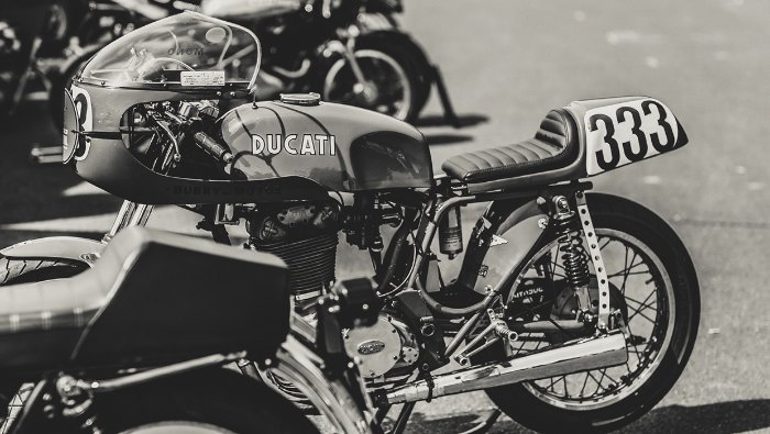 Laurent Nivalle - CAFE RACER FESTIVAL 08