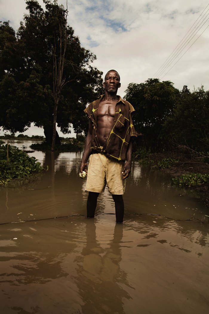 Things we lost in the flood 03