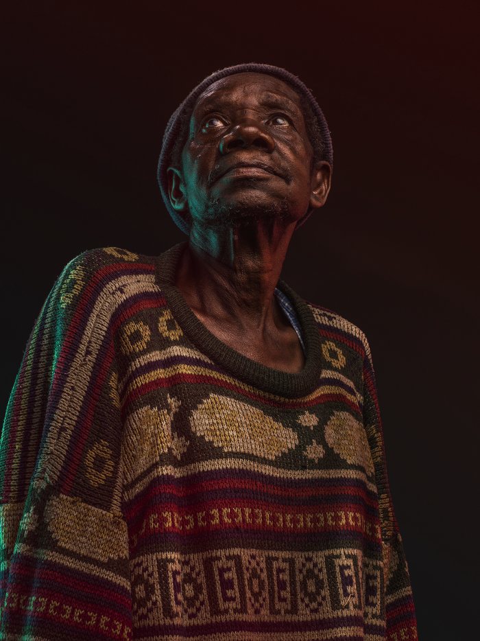 Osborne Macharia fotografou alguns dos homens de Kawangware, uma cidade perto de Nairóbi, lá no Quênia.