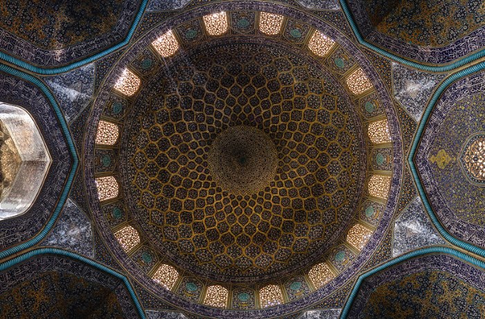 Visitar o Irã se tornou um dos meus sonhos de viagem bem recentemente. E encontrar as fotos de Mohammad Reza Domiri Ganji, um estudante do norte do Irã, reforçou ainda mais essa ideia de viajar para lá.