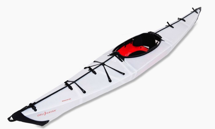 O Oru Kayak é um caiaque leve, compacto e projetado para ser montado no menor tempo possível. E o produto final ficou tão bom que ele é exibido no San Francisco Museum of Modern Art.