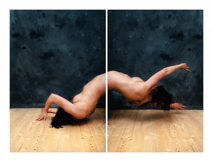 William Farges é um fotógrafo francês que resolveu criar uma forma diferente de fotografar nus. Nessa sua busca por experimentação, ele chegou nessa série Chiméres.