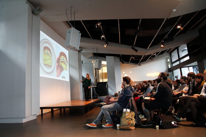 Creative Mornings Berlin com Ida Skivenes 02