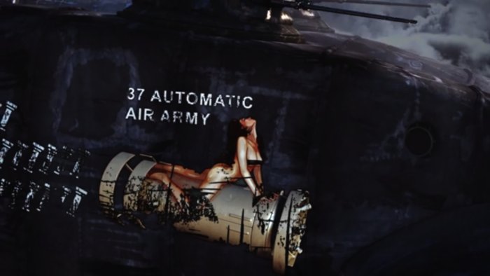 Dima Fedotof é um motion designer lá da Rússia que resolveu criar uma animação sobre guerras chamada Fortress. A história aqui é simples e mostrar máquinas de guerra continuando suas batalhas mesmo depois que toda a humanidade foi destruída. Homens mortos dão ordem para destruir uma cidade e máquinas de guerra continuam uma guerra sem sentido até que nada mais exista.Como se a guerra fosse o último eco de uma humanidade que não conseguiu se entender.