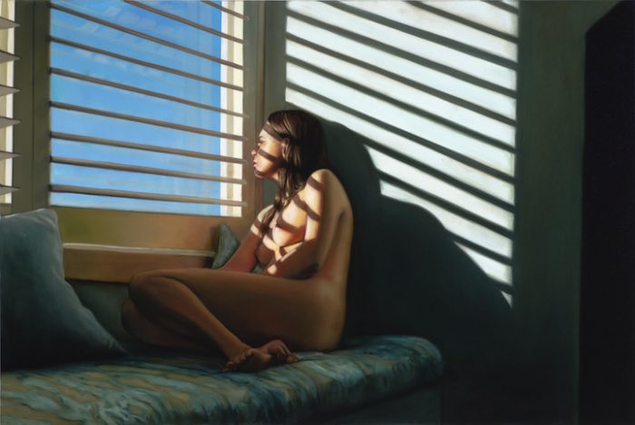 Anwen Keeling é uma artista australiana cuja série The Blue Room chamou minha atenção. Nessa série de pinturas a óleo, ela estuda o corpo feminino através do luzes e sombras que vem das janelas.