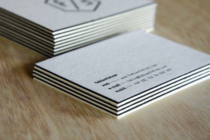 Fabian Fohrer estuda design gráfico em Konstanz, na Alemanha. Ele se considera um entusiasta do design e está produzindo cada vez mais projetos interessantes.