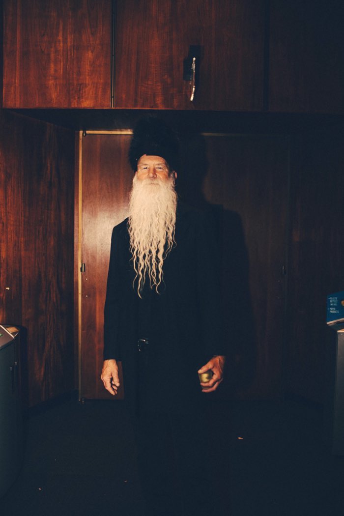 Jaclyn Campanaro estava em Portland para fotografar o que acontecia durante mais um the World Beard and Moustache Championships. Lá, centenas de barbudos de todos os lugares do mundo se reuniram para mostrar suas barbas e bigodes.