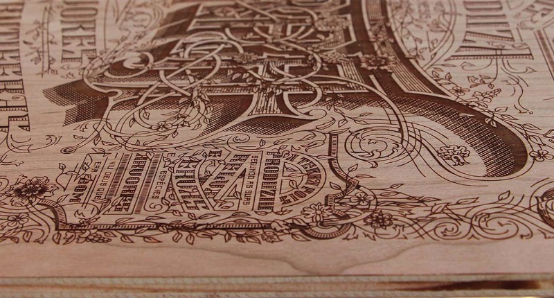 Kevin Cantrell é um designer, diretor de arte e artista de lettering. E estou fazendo esse post aqui para mostrar como ele trabalha com lettering de um jeito especial