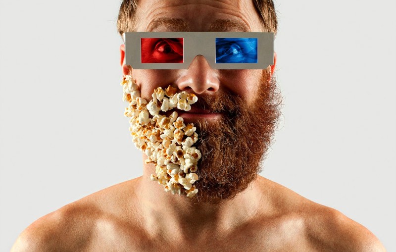 Selfies e barbas foi o que Adriano Alarcon resolveu explorar nesse projeto fotográfico. Foram 4 meses para deixar a barba crescer e pronto.