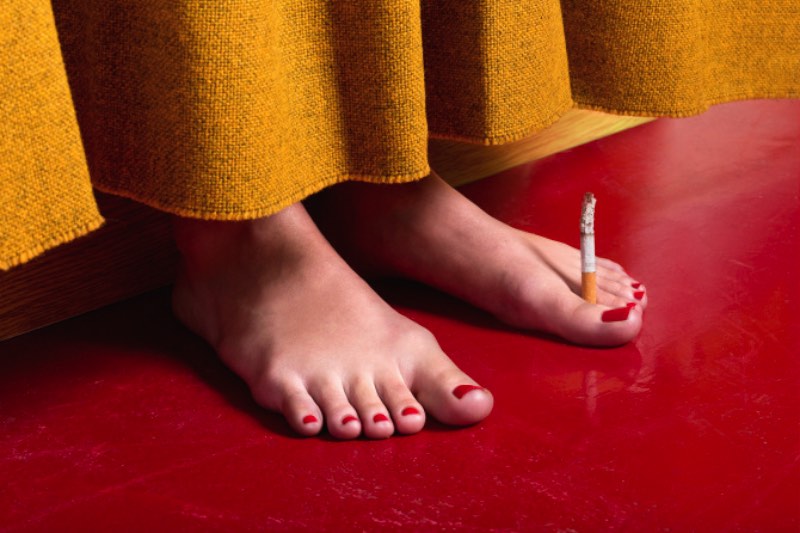 Aleksandra Kingo é uma fotógrafa da Lituânia baseada em Londres e cujo trabalho beira o surrealismo.