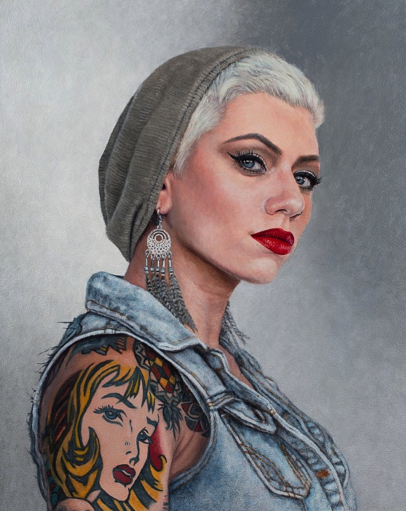 Frank Oriti was born in 1983 and raised in the suburbs of Cleveland, Ohio. He earned his B.F.A. in Two-Dimensional Studies from Bowling Green State University in 2006 and returned to his hometown shortly after.
