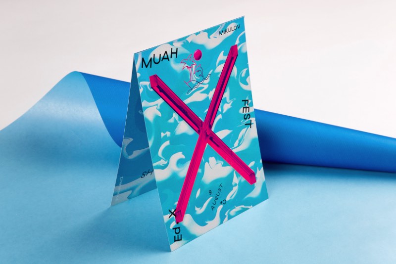 Não conheço muito do design gráfico que existe na República Tcheca mas sei que gosto do trabalho do pessoal do Anymade Studio. Eles mostram ao mundo que existe como fazer um trabalho de design gráfico de forma criativa e cheia de cores.