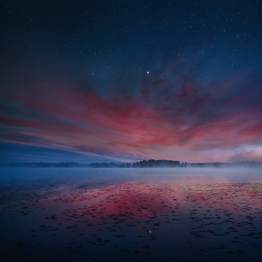 Mikko Lagerstedt é um fotógrafo finlandês cuja fotografia de paisagens é fenomenal. Suas técnicas de pós produção somada com a beleza do cenário produziram fotos como as abaixo.