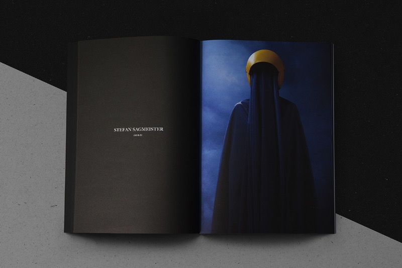 Para comemorar os 15 anos de existência do OFFF Festival em Barcelona, o pessoal da Vasava desenvolveu um belíssimo trabalho editorial que se tornou o OFFF Unmasked. Repleto de ilustrações e trabalhos de designers gráficos, o OFFF Unmasked é mais do que um livro. É uma jornada a um mundo paralelo, cercado de mistérios, lendas e rituais.
