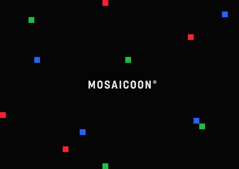 Mosaiccon é uma empresa que gerencia todo o processo de criação de conteúdo em vídeo para a internet. Eles lidam com tudo mesmo, desde o conceito e produção inicial até a distribuição e análise de performance. Foi ai que entrou o papel do ícone que você vai ver nas imagens abaixo. O M de Mosaiccon foi misturado com as cores RGB (vermelho, verde e azul) e foi criado uma conexão direta com o mundo do entretenimento.