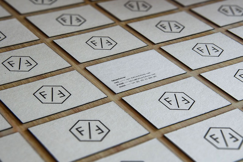 Fabian Fohrer é um estudante de design gráfico baseado em Constança, na Alemanha. Me deparei com seu portfólio no Behance e dá para enxergar uma grande paixão dele por branding, tipografia e design gráfico. 