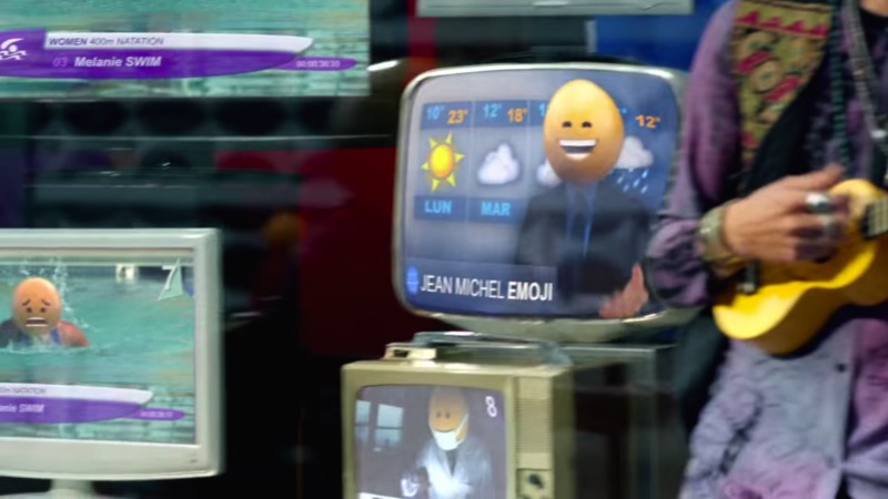 A gente já sabe que todas as marcas de hoje estão numa relação amorosa com emojis. A última marca a inserir emojis no seu material publicitário foi o McDonalds com seu video que resolvi chamar de os Emojis do McDonalds. O vídeo em si é bem simples e mal mostra o produto que deixou o McDonalds tão famoso. Aqui você vai ver uma série de personagens andando por uma cidade enquanto dezenas de emoções passam por suas cabeças em forma de diferente emojis. É isso.