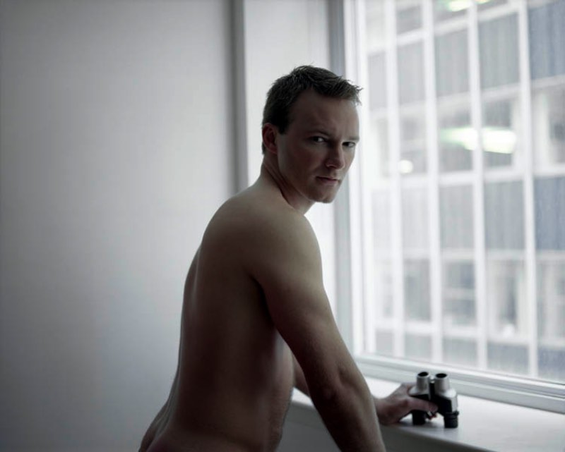 Almost Naked é o nome dessa série de fotográfica onde Shen Wei explora a sexualidade e a identidade sexual dos americanos nos Estados Unidos. A ideia desse projeto surgiu da criação conservadora de She Wei na China e o choque que ocorreu quando a realidade dos Estados Unidos se mostrou.