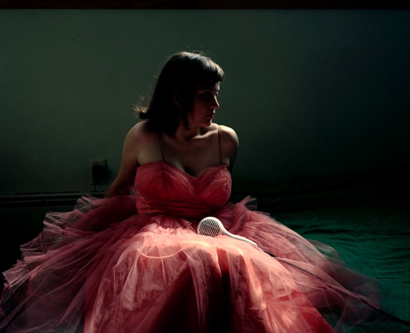 Almost Naked é o nome dessa série de fotográfica onde Shen Wei explora a sexualidade e a identidade sexual dos americanos nos Estados Unidos. A ideia desse projeto surgiu da criação conservadora de She Wei na China e o choque que ocorreu quando a realidade dos Estados Unidos se mostrou.