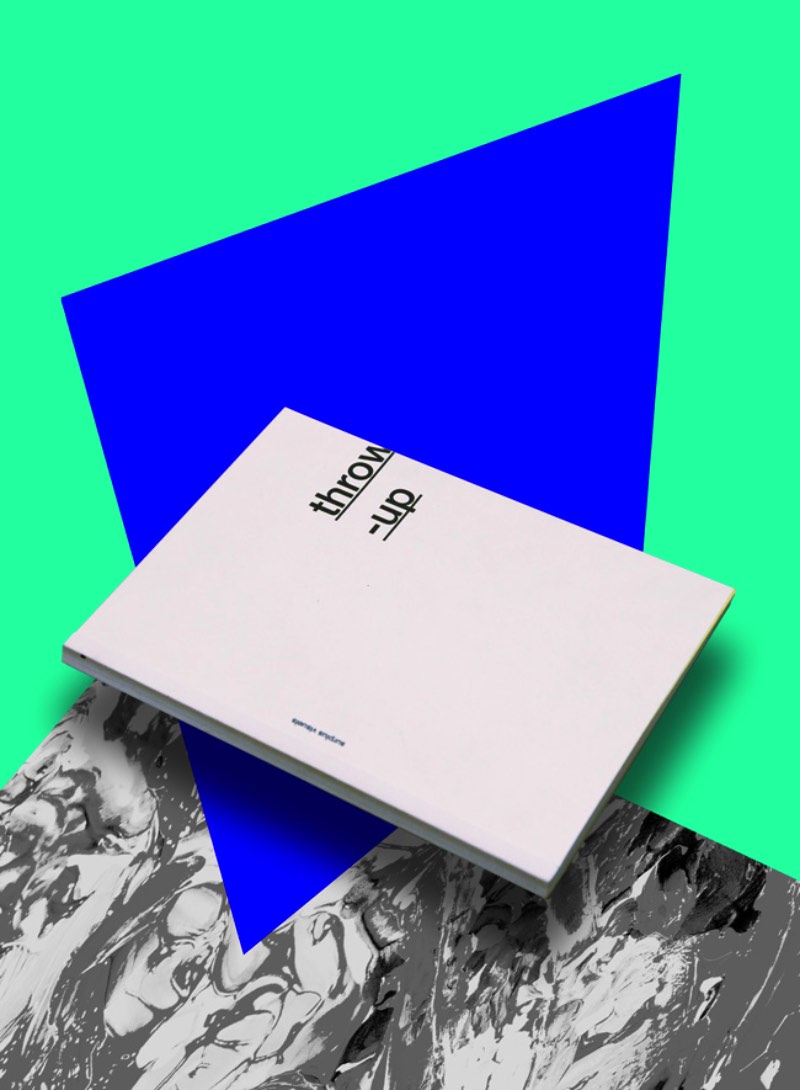 O Studio L'Étiquette é um estúdio de design multidisciplinar fundado em 2012 em Paris, na França. O trabalho que encontrei no portfólio deles mistura direção de arte, design gráfico, fotografia e um pouco de motion design. Tudo feito com um olhar bem voltado para o mundo da moda e do branding. Bem interessante, por sinal. 