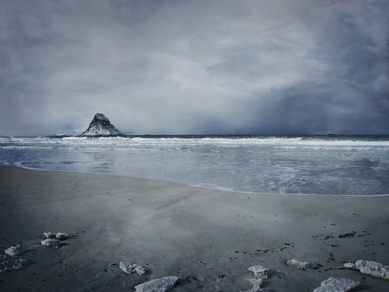 O Norte da Noruega pode se transformar em um lugar mágico quando é retratado pelo olhar de alguns fotógrafos. Foi isso que Bjørg-Elise Tuppen conseguiu fazer ao explorar o paralelo 68º norte, na região de Vestfjorden. E, essas fotos você pode ver logo abaixo.