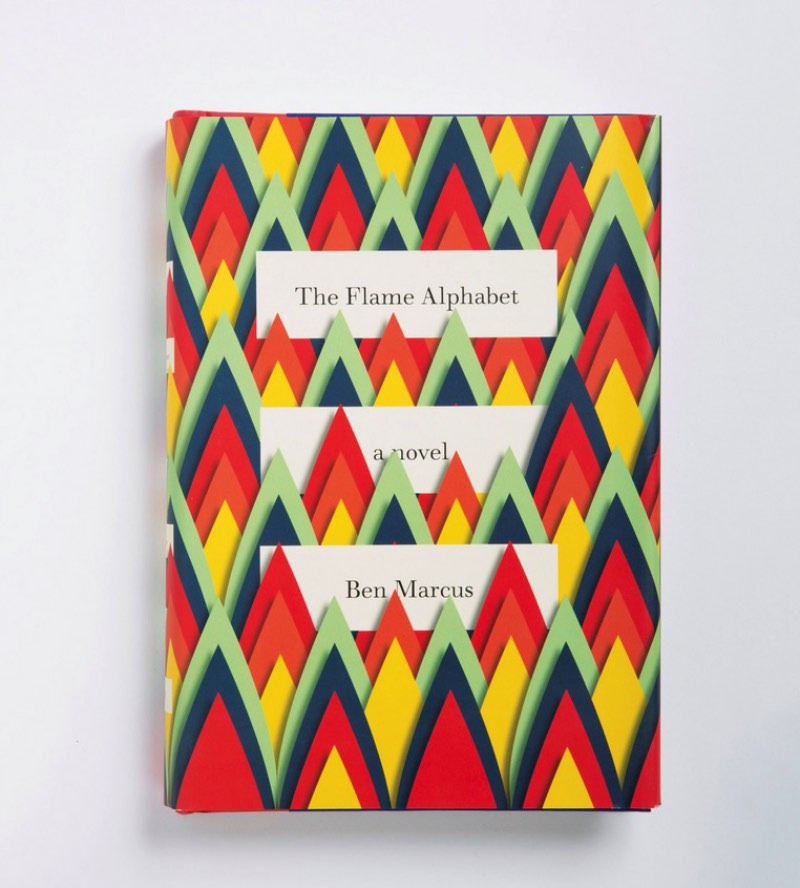 Peter Mendelsund é conhecido pelo design inteligente e pelo visual das capas dos livros de escritores como Martin Amis, Ben Marcus, Stieg Larsson, Tom McCarthy e James Gleick. Além da repaginação que ele fez para os clássicos da literatura de Simone de Beauvoir, Franz Kafka e James Joyce. Hoje em dia, Peter Mendelsund é diretor de arte associado na Alfred A. Knopf e diretor de arte na Pantheon Books, além de ter escrito dois livros sobre design.