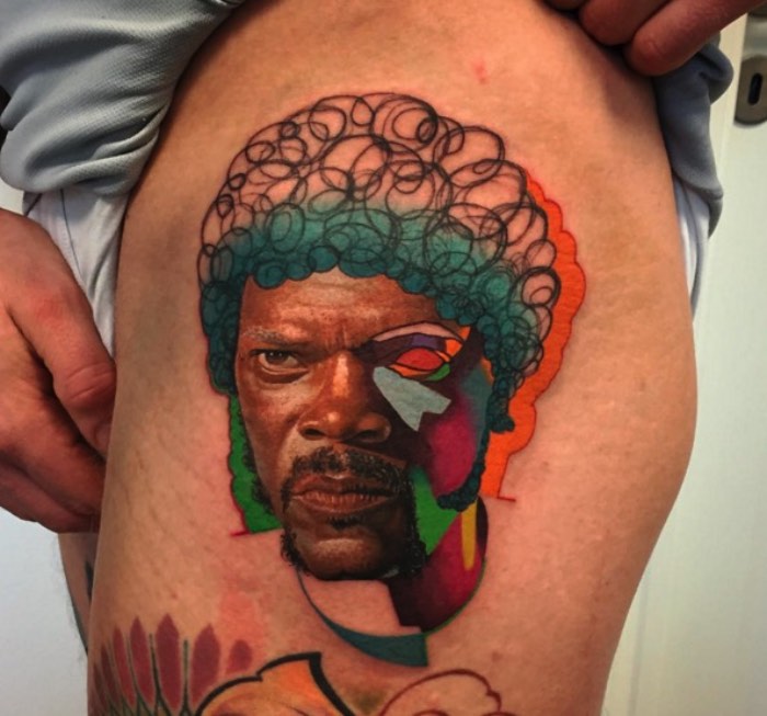 Rafael Makarov vem da Polônia mas seu trabalho de tatuagem vem com outro nome: Dzikson Wild. E, com esse pseudônimo, um novo estilo de tatuagem acabou surgindo. O antigo estilo foto realista que Makarov seguia foi substituído por uma mistura bem maluca de desenhos animados, aquarelas, ilustração e alguma coisa de realismo.