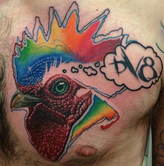 Rafael Makarov vem da Polônia mas seu trabalho de tatuagem vem com outro nome: Dzikson Wild. E, com esse pseudônimo, um novo estilo de tatuagem acabou surgindo. O antigo estilo foto realista que Makarov seguia foi substituído por uma mistura bem maluca de desenhos animados, aquarelas, ilustração e alguma coisa de realismo.