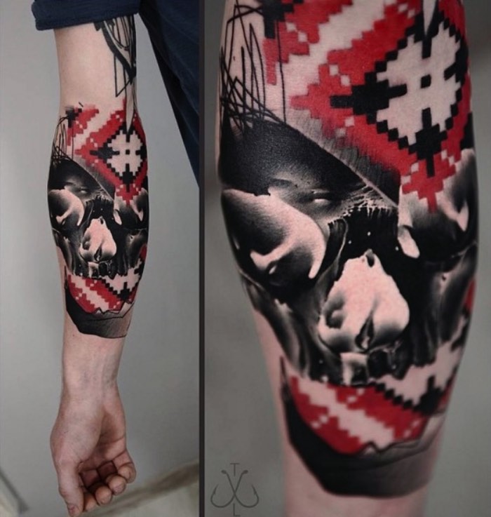 As tatuagens de Timur Lysenko parecem ter sido feitas para os amantes das artes negras e para os fãs da estética gótica. Se essa descrição encaixa bem no estilo de tatuagens que você tem, ou gostaria de ter, tenho certeza de que vocâ vai adorar as imagens aqui. 