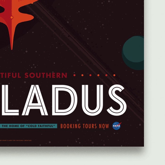 Essa semana, o escritório de design americano conhecido como Invisible Creature anunciou uma série de três posters criados para o Jet Propulsion Laboratory da NASA. Esses posters ilustrados foram feitos pela empresa para serem dados como presentes para a equipe do laboratório, incluindo ai todos os cientistas, engenheiros e oficiais do governo. No futuro, a NADA foi liberar, gratuitamente, cópias digitais do material e você pode comprar alguns posters direto no site do Invisible Creatures. 