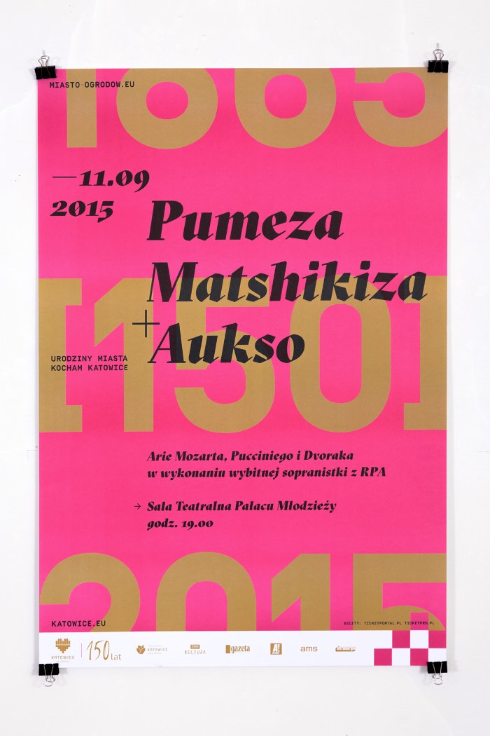 Para comemorar os 150 anos da cidade polonesa de Katowice, foi organizado uma grande celebração e, para isso, era necessário a criação de vários materiais gráficos. Foi ai que entrou o trabalho da designer gráfica Marta Gawin. Ela foi a responsável pela criação do material que você vai ver logo abaixo e que encontrei no Behance há alguns dias. 