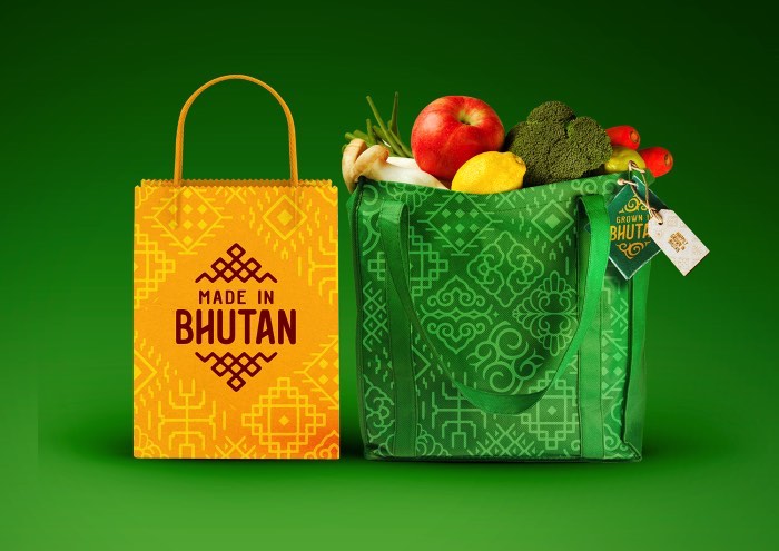 O Brand Bhutan Project começou com um extensivo trabalho de imersão e análise por parte da equipe da FutureBrand lá no Butão. Foi assim que começou o projeto cujas imagens você vai poder ver logo abaixo. E essa imersão existiu com a finalidade de entender melhor esse país, sua cultura e como ele poderia ser apresentado ao mundo de forma representativa. 