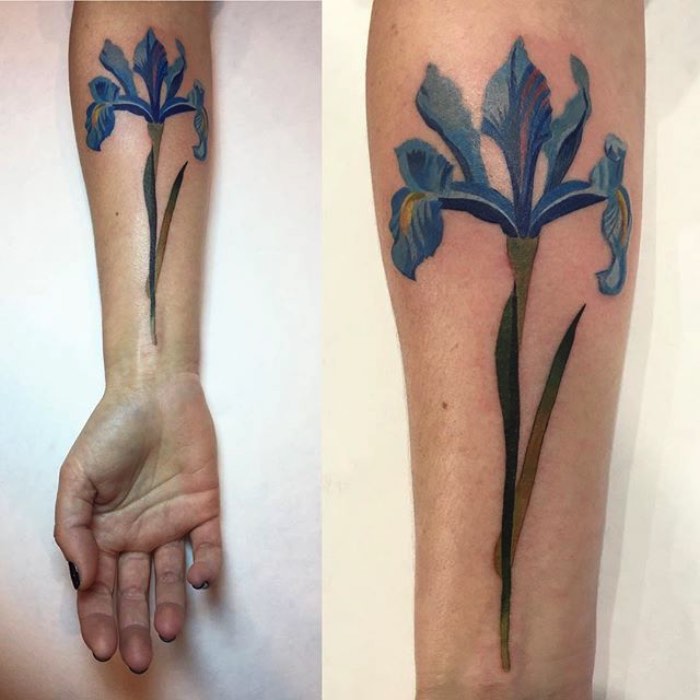 Foi em uma dessas seções de desenho que ela percebeu que poderia se aproximar ainda mais das formas originais de plantas sem precisar desenhar tanto. Em uma busca por uma forma mais orgânica de processar as imagens que seriam tatuadas, Rit Kit pegou uma folha e a colocou na tinta usada para fazer o estêncil de tatuagem. Assim surgiu uma forma nova de trabalhar com tatuagem e os resultados são fora do comum.